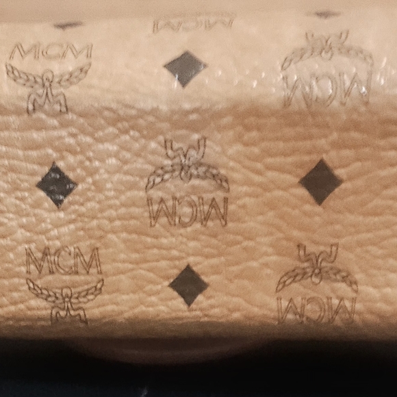 MCM MINI BOSTON BAG (Authentic) - Picture 6 of 8